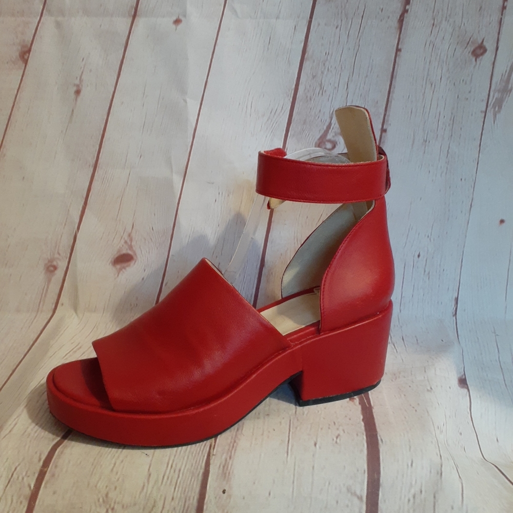 Bimba Y Lola Lipstick Red Leather Chunky Ankle Strap Sandals sz. 9M Ret.$250